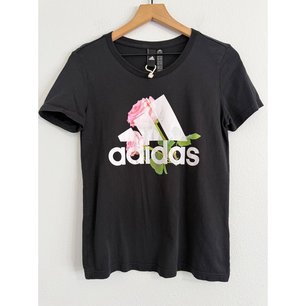 NWOT - Adidas - Floral Logo‎ Graphic Tee Athletic 100% Cotton Size Medium
